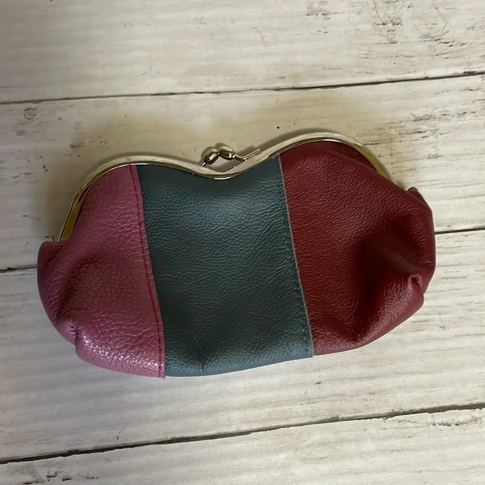 Like New Elophina Tricolor Leather Kiss Lock Make Up Pouch
